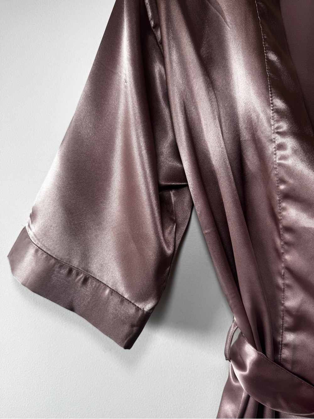 Satin Robe - Picture 4 of 8
